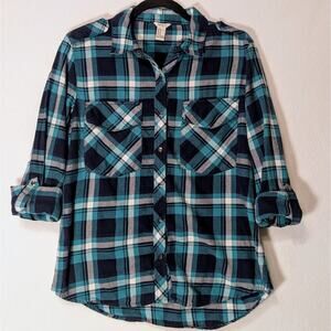 Forever 21 Plaid Women's Teal Flannel Longsleeve Shirt